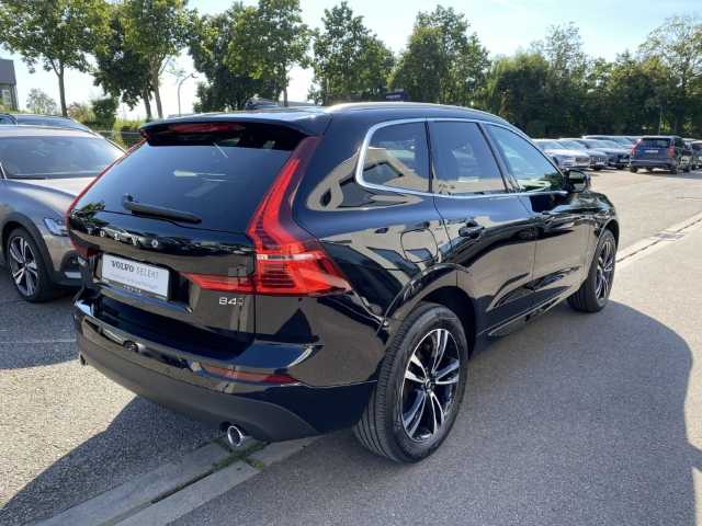 Volvo  XC60 Momentum Pro, B4 Mild-Hybrid Diesel AWD