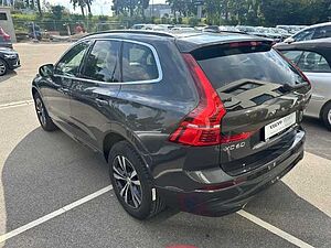 Volvo  XC60 Momentum Pro, B4 Mild-Hybrid Diesel