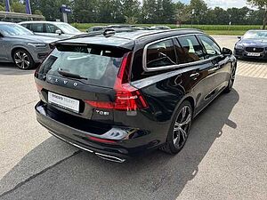 Volvo  V60 T8 TWIN ENGINE AWD Automatikgetriebe (223+65kW/303+87PS) Inscription