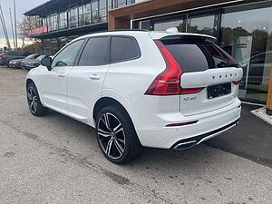 Volvo  XC60 T8 TWIN ENGINE AWD Automatikgetriebe (223+65kW/303+87PS) R-Design